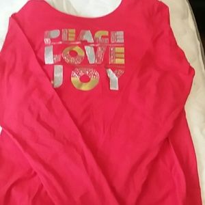 Red long sleeve holiday tee